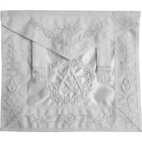Past Master Apron with Wreath and Vine Work All White